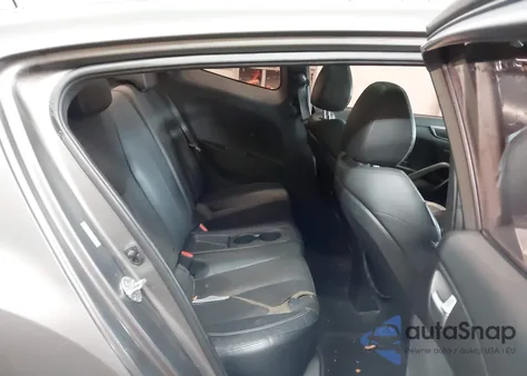 2015 Hyundai Veloster Turbo z USA, uszkodzony, nr VIN KMHTC6AE4FU237783